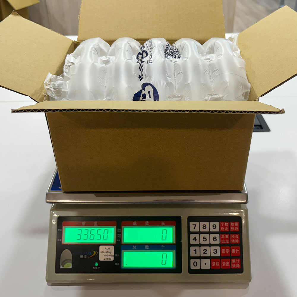 30% 回收料氣泡布，單件包材使用重量16.36 g